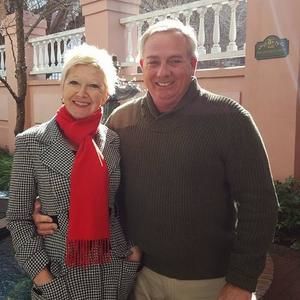 Meet your Posher, Douglas